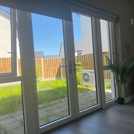 3 Bed Rooms Vip Family House Dublin Extérieur photo
